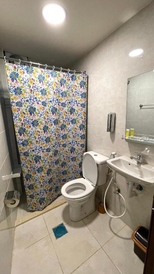 Ad Deir Guesthouse Вади Муса Екстериор снимка