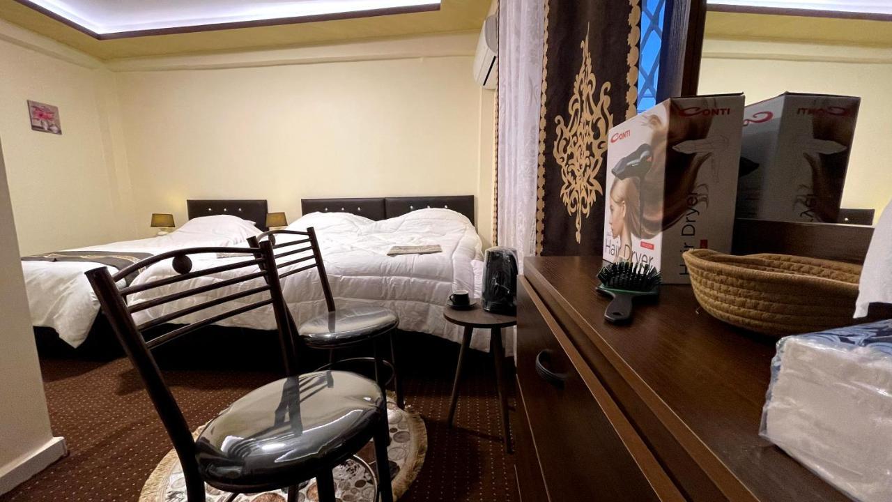 Ad Deir Guesthouse Вади Муса Екстериор снимка