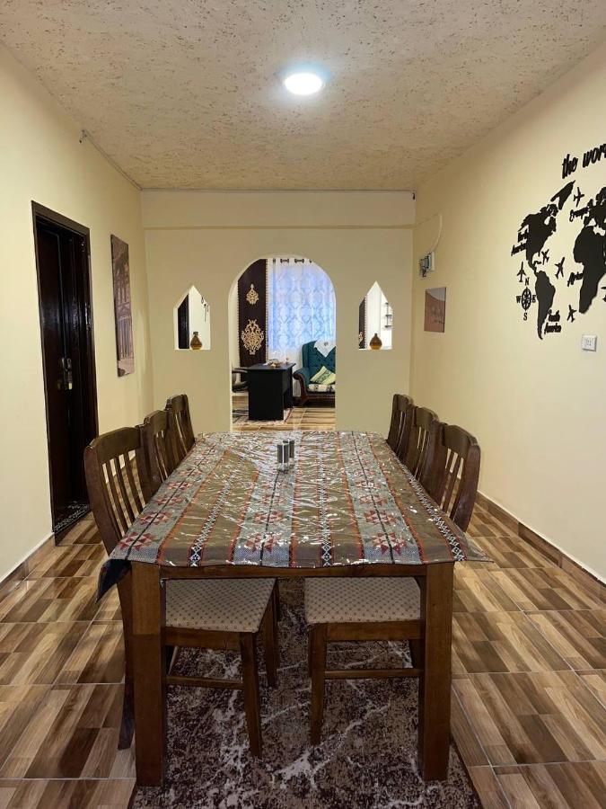 Ad Deir Guesthouse Вади Муса Екстериор снимка