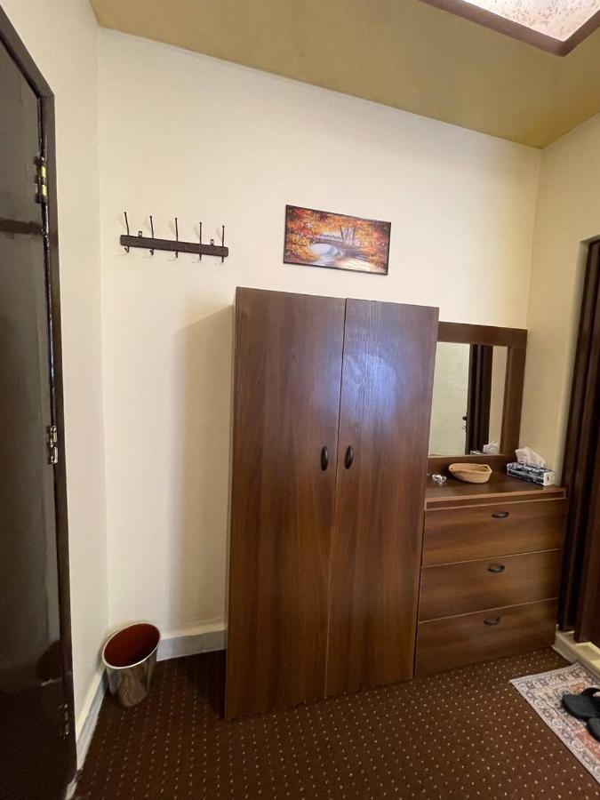 Ad Deir Guesthouse Вади Муса Екстериор снимка